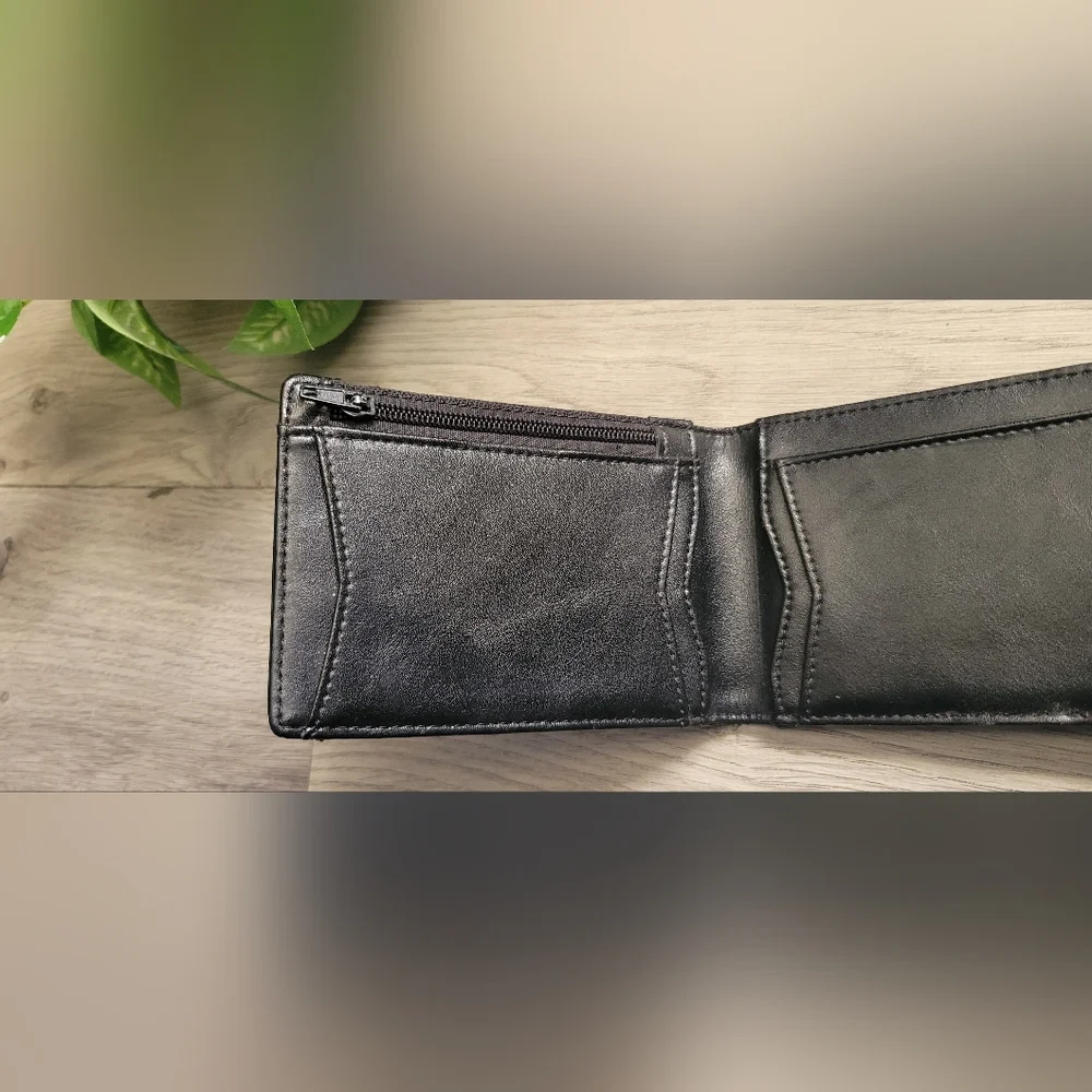 Bulliant Black Leather Slim Zipper Wallet with Card Holdere, 4